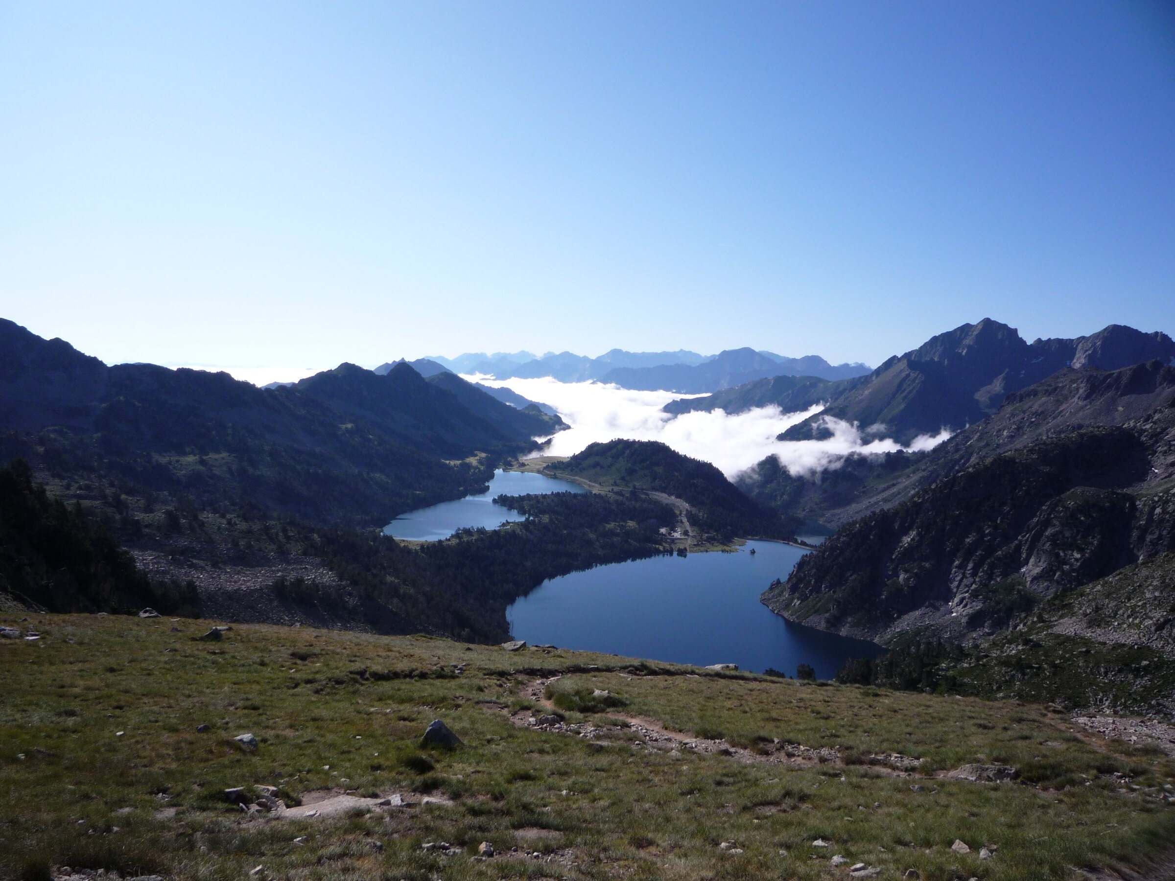 Lac d'Aubert and Lac d'Aumar in the Néouvielle nature reserve